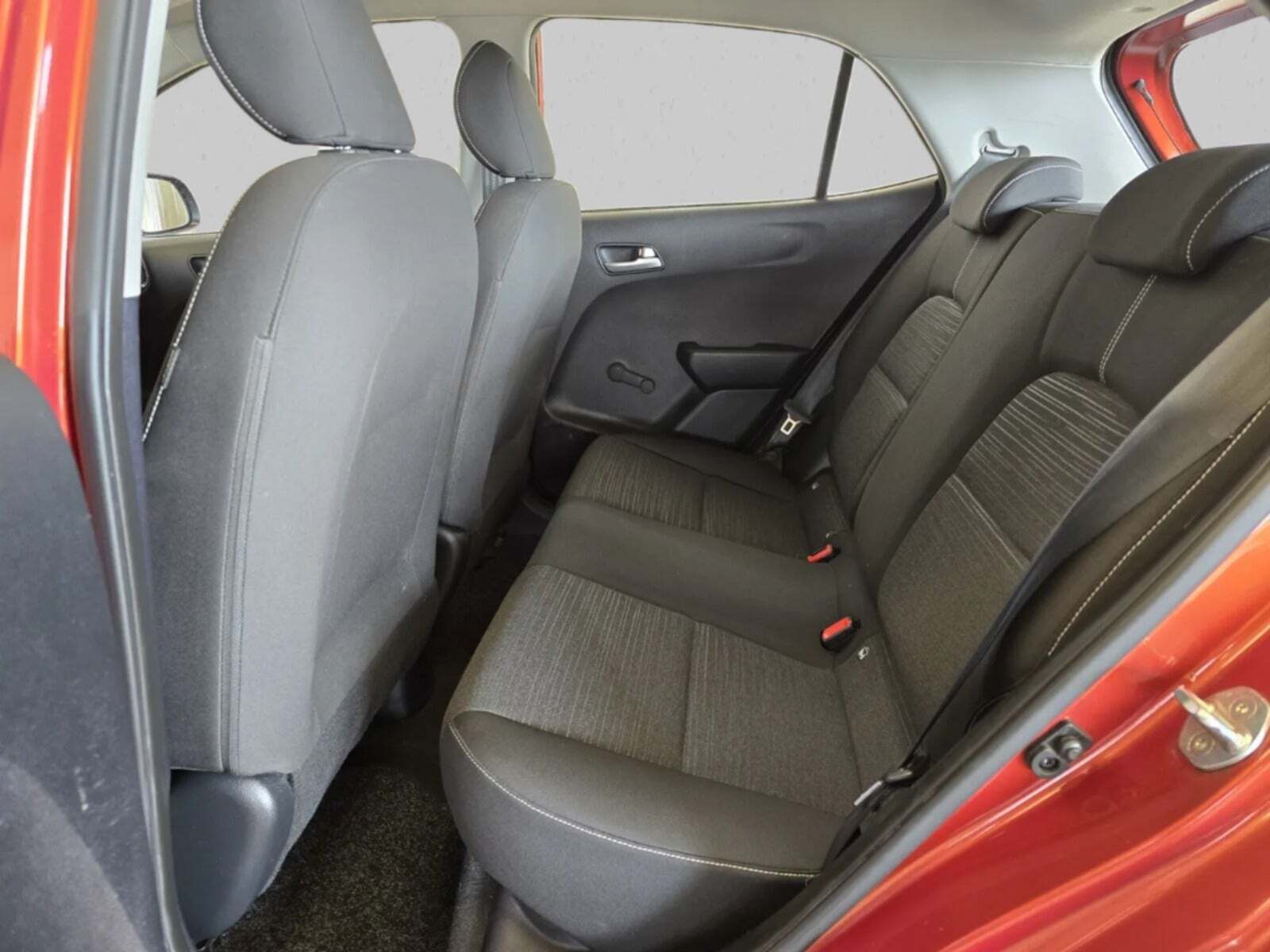 Orange Kia Picanto fra 2018