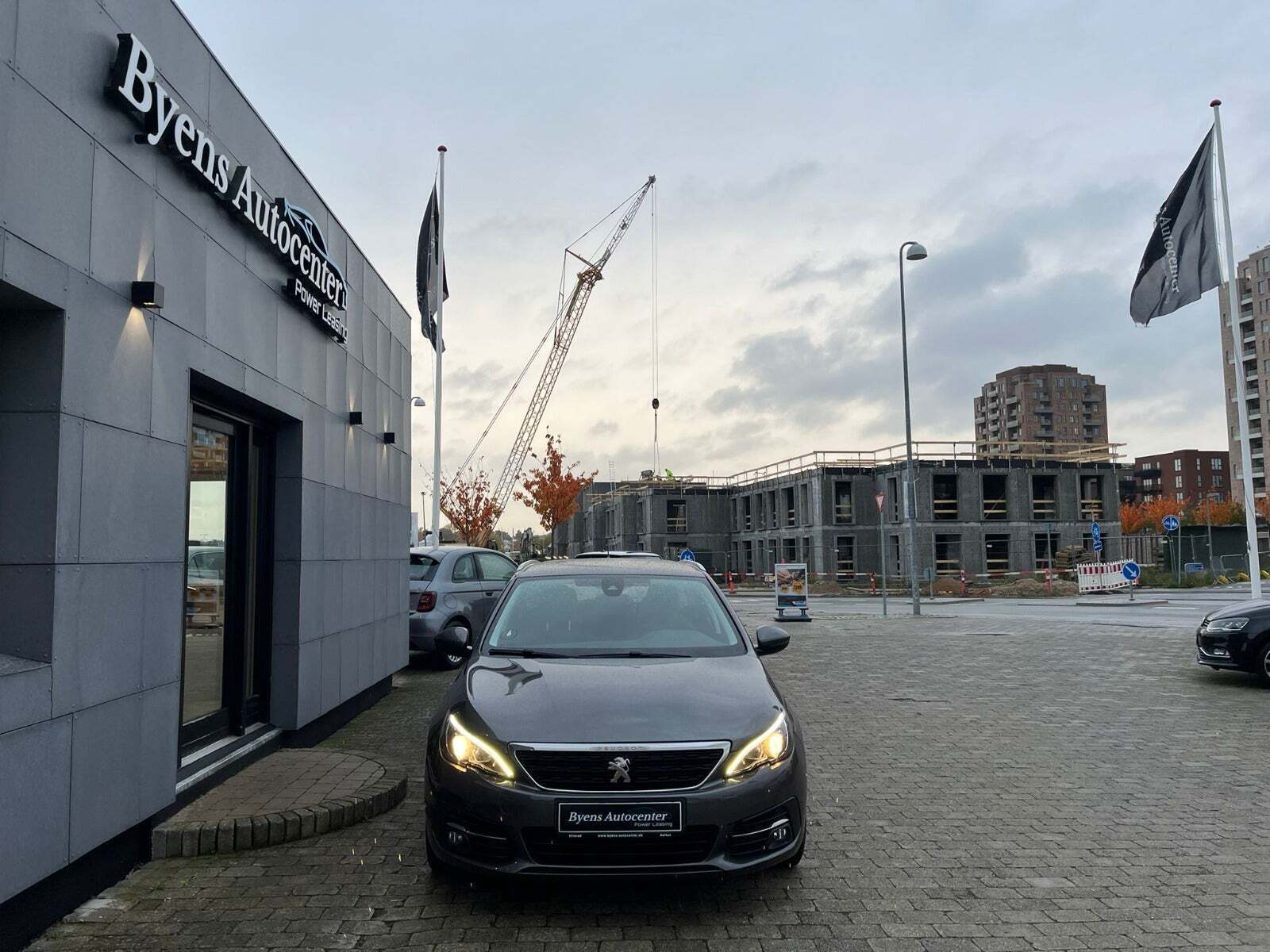 Peugeot 308 1,2 PureTech 130 Allure Pack EAT8