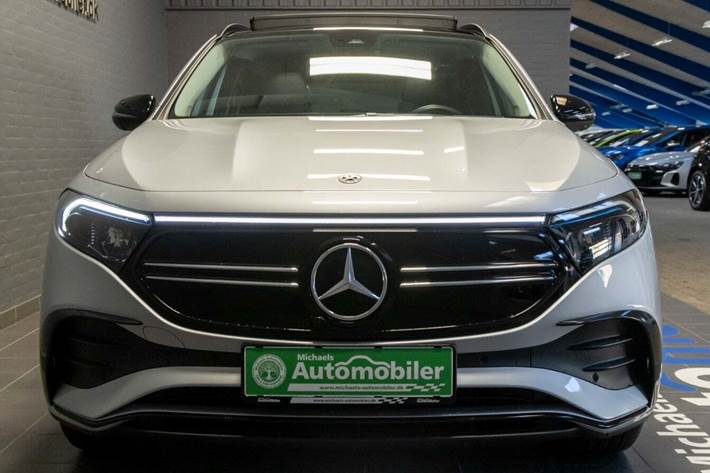 Sølv Mercedes EQA300 fra 2023