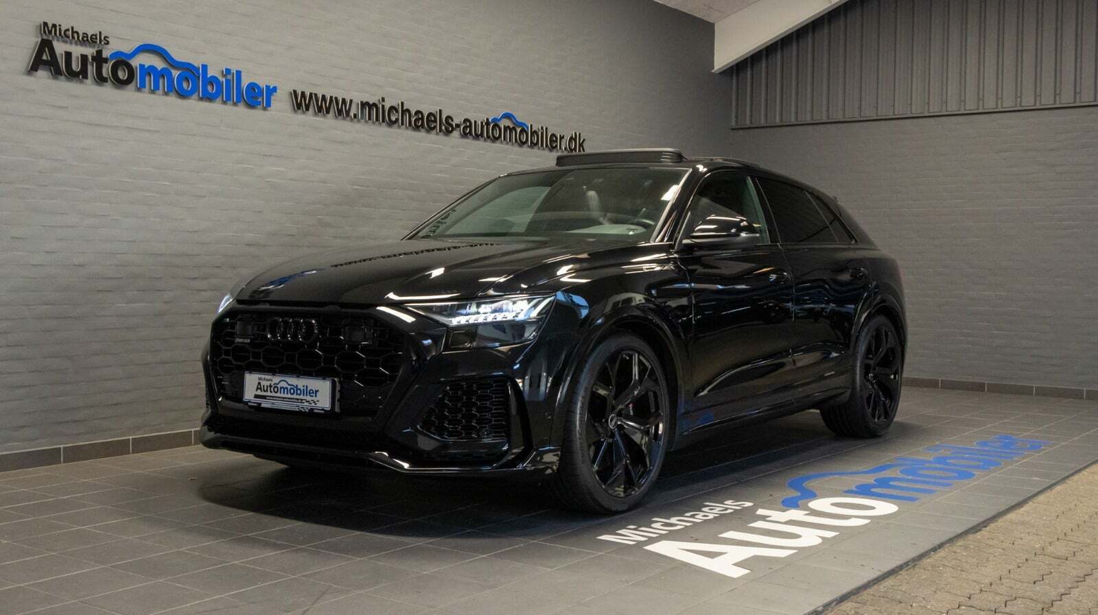 Sort Audi RS Q8 fra 2022
