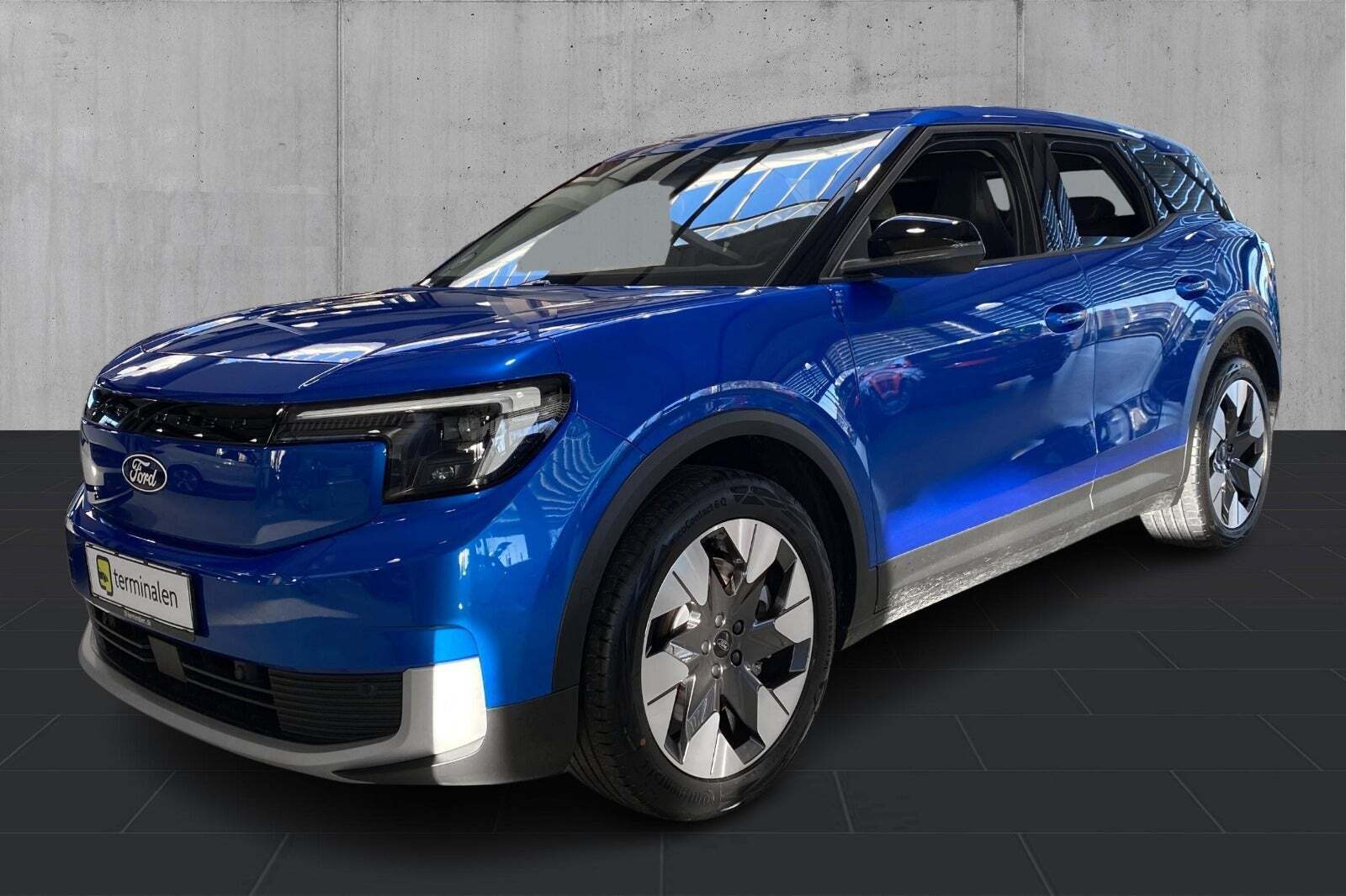 Ford Explorer 84 Premium Extended Range AWD