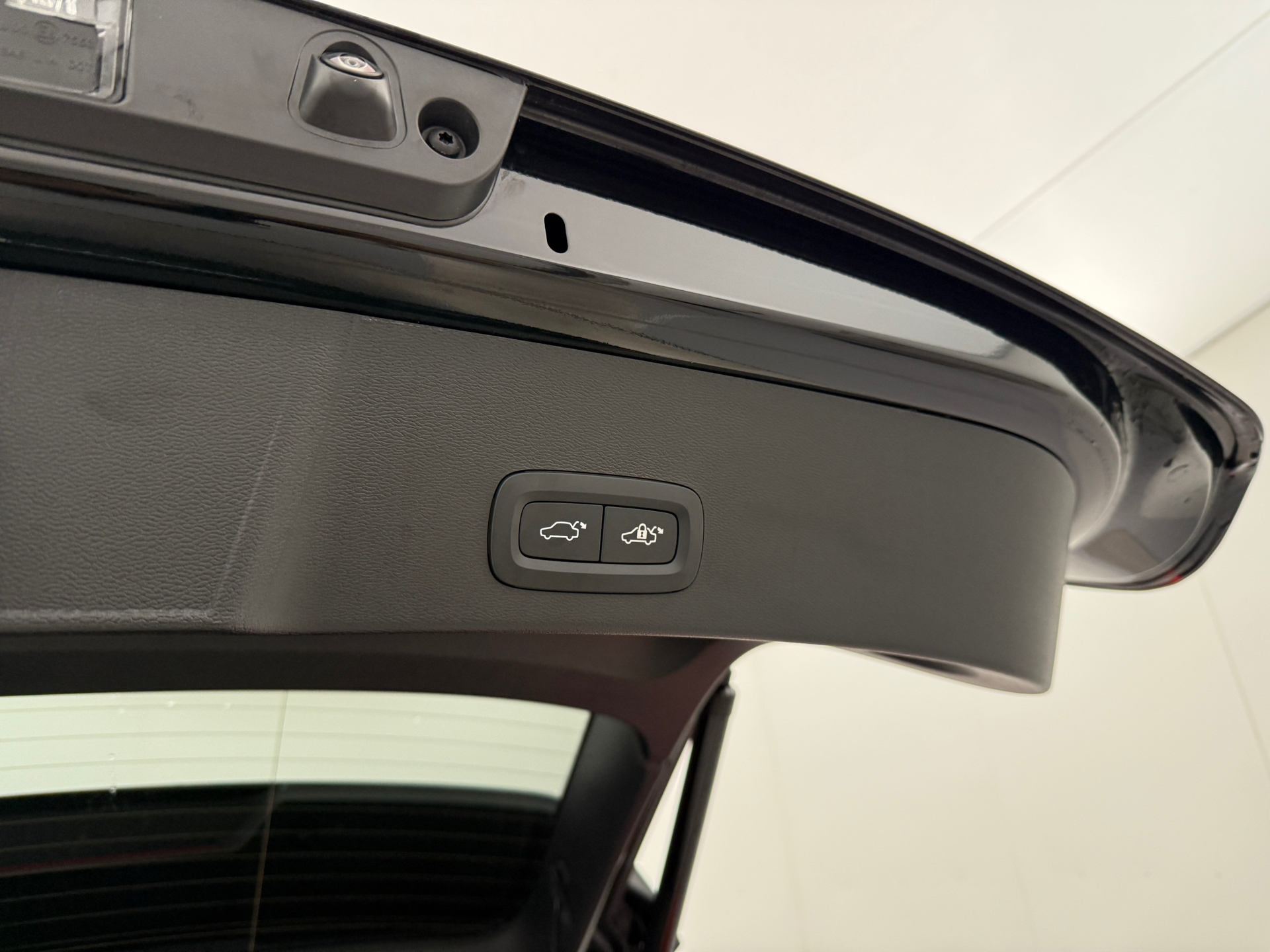 Sort Volvo XC40 fra 2025