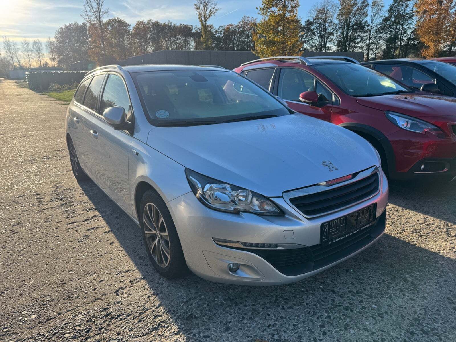 Peugeot 308 1,6 BlueHDi 120 Style Sky SW
