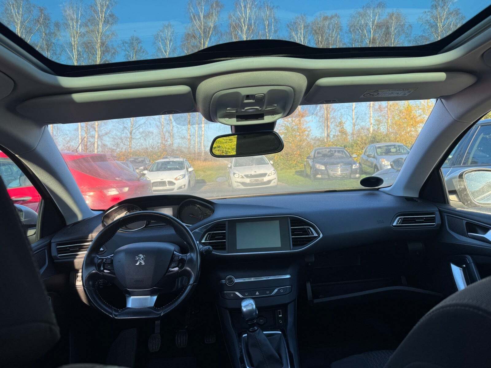 Peugeot 308 1,6 BlueHDi 120 Style Sky SW