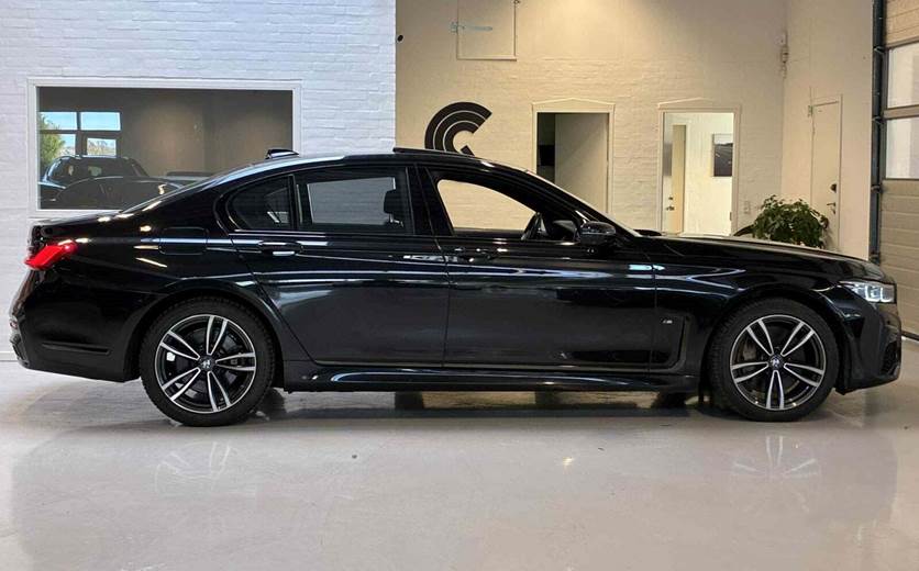 BMW 745e
