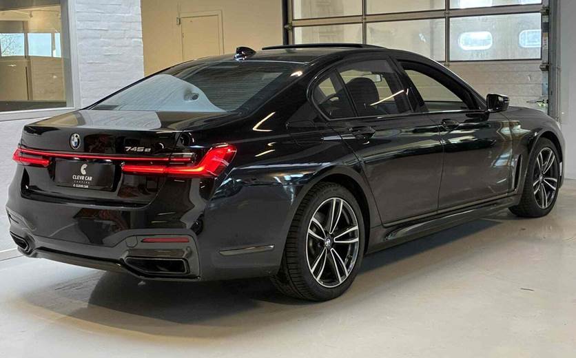 BMW 745e