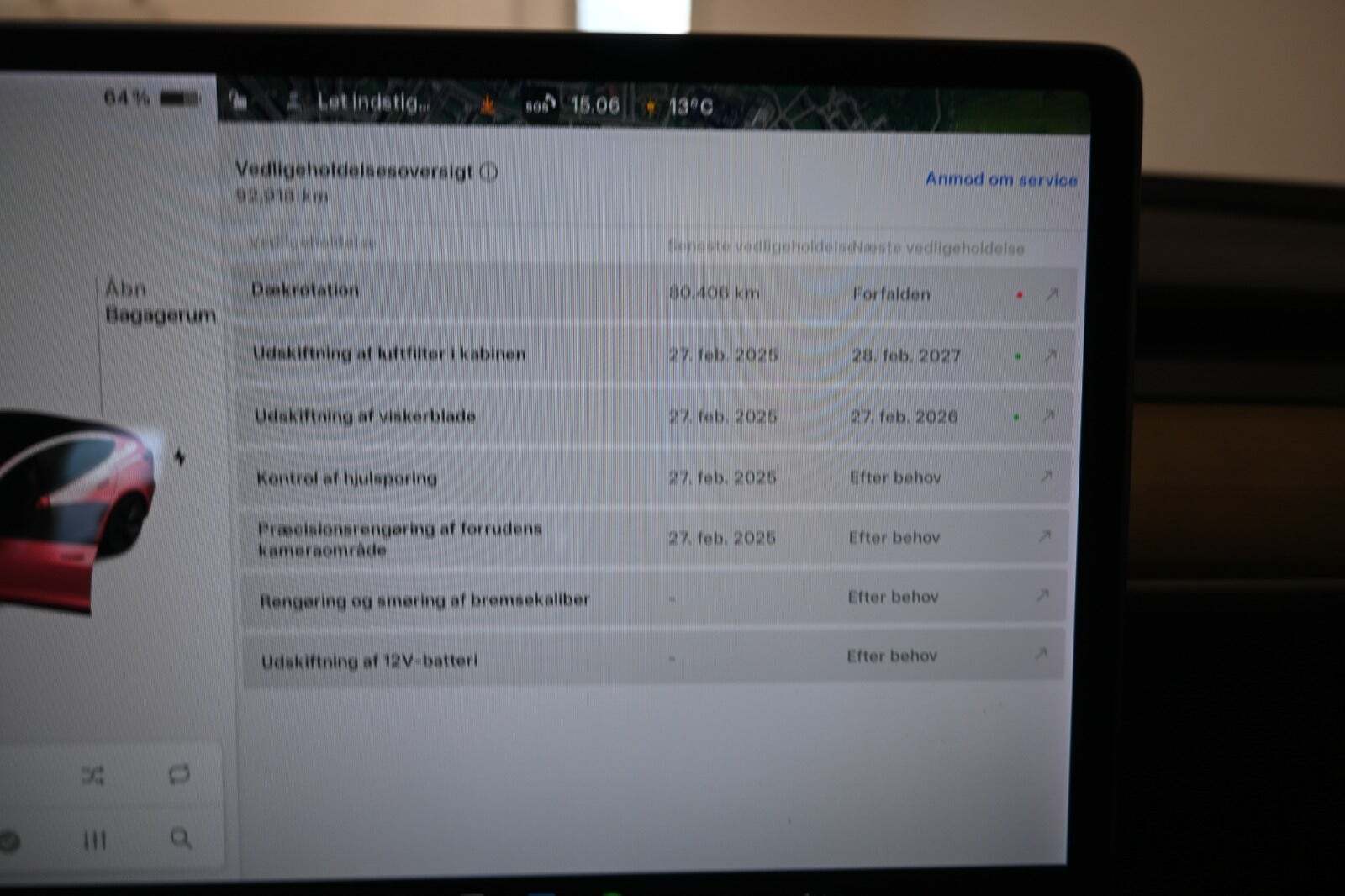 Hvid Tesla Model 3 fra 2021
