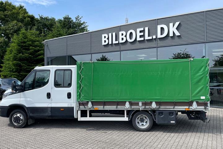 Hvid Iveco Daily fra 2022