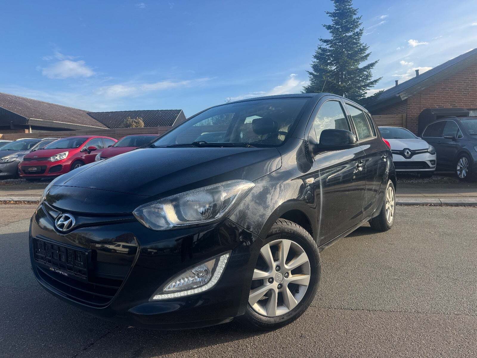undefined Hyundai i20 fra 2014 set udefra