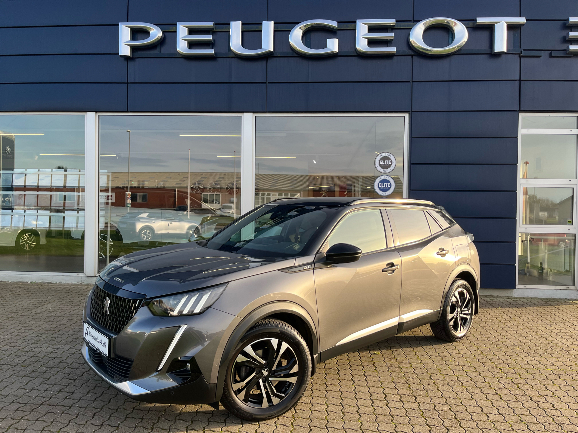 Peugeot 2008 1,2 1,2 PureTech GT EAT8 130HK 5d 8g Aut.