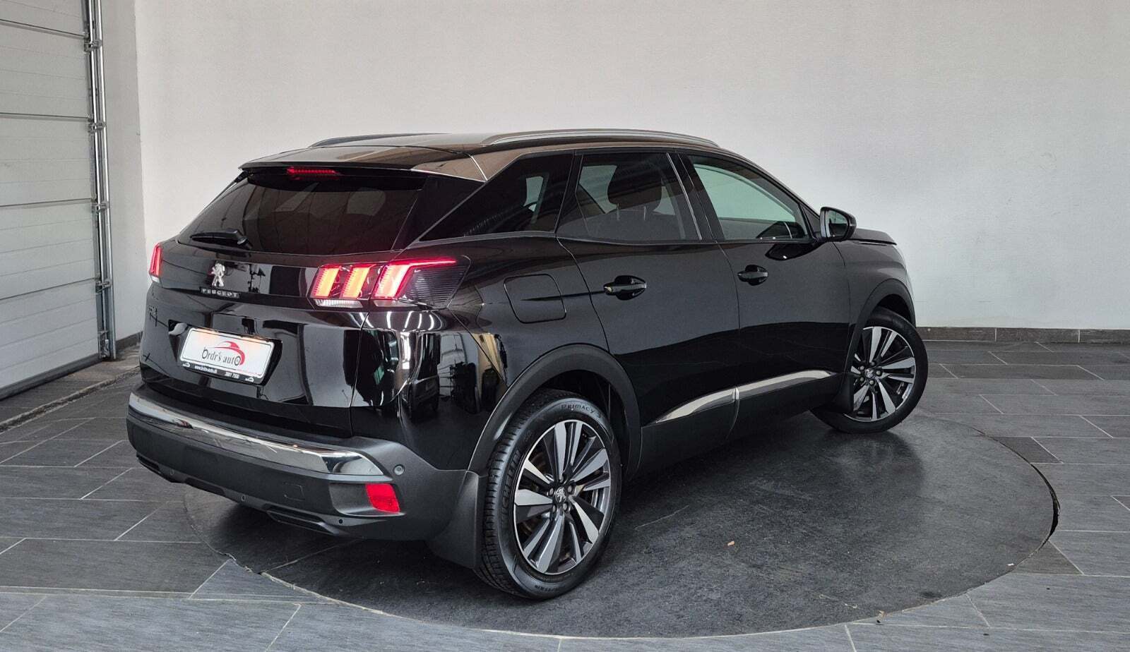 Peugeot 3008 1,5 BlueHDi 130 Allure EAT8