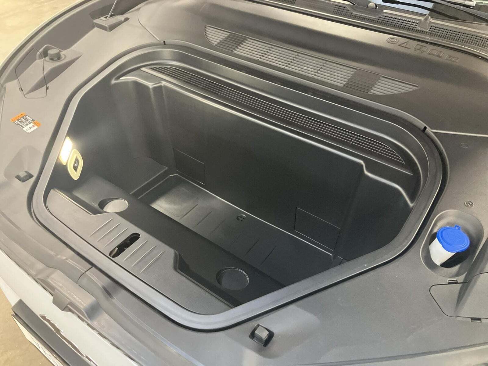 Hvid Ford Mustang Mach-E fra 2022