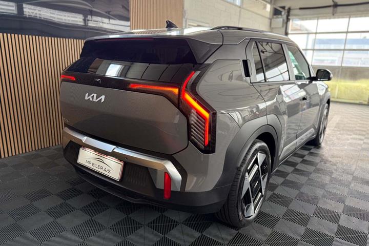 Grå Kia EV3 fra 2025