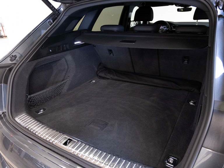 Audi e-tron 55 S-line quattro