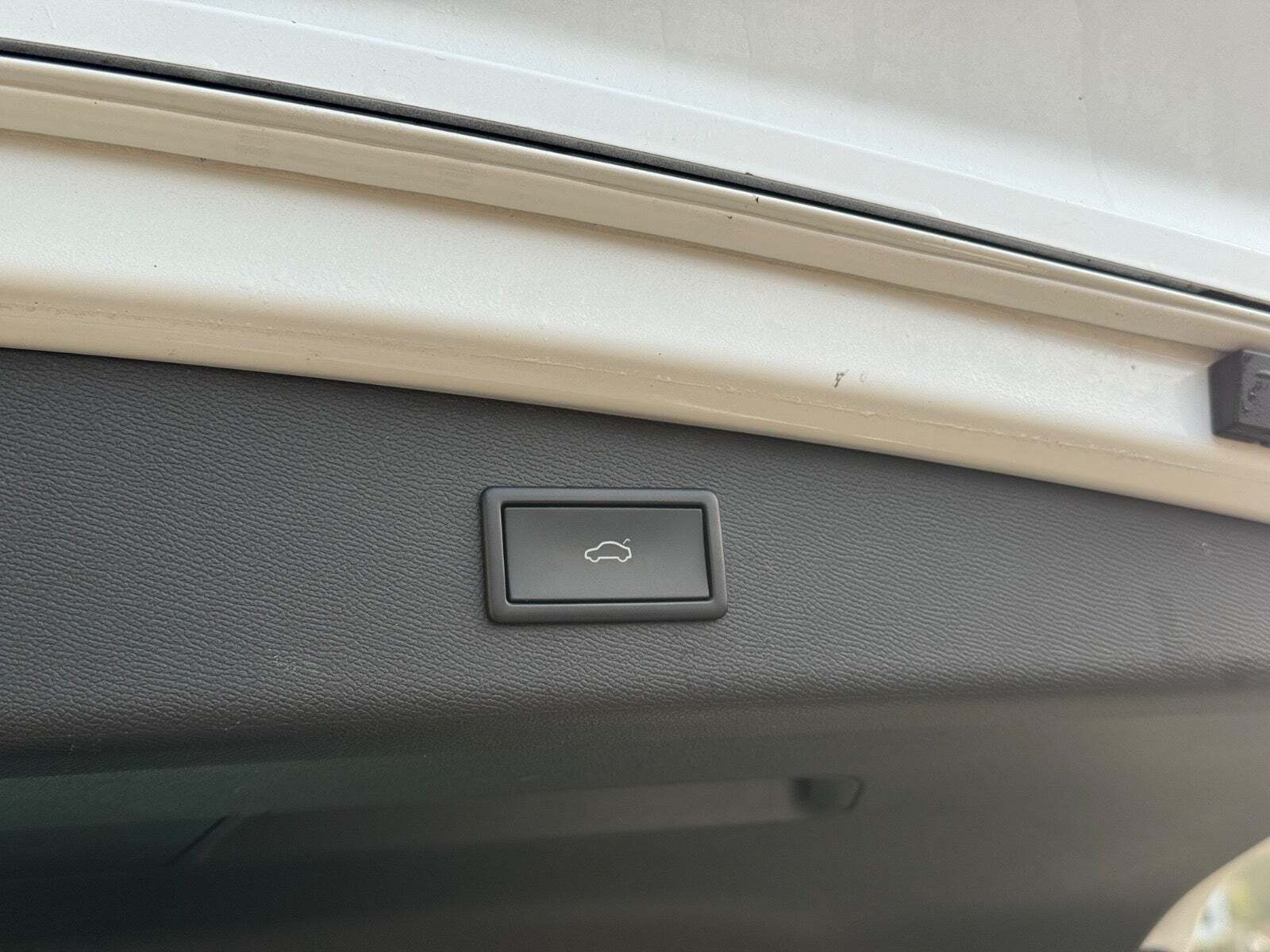 Hvid Seat Leon fra 2021