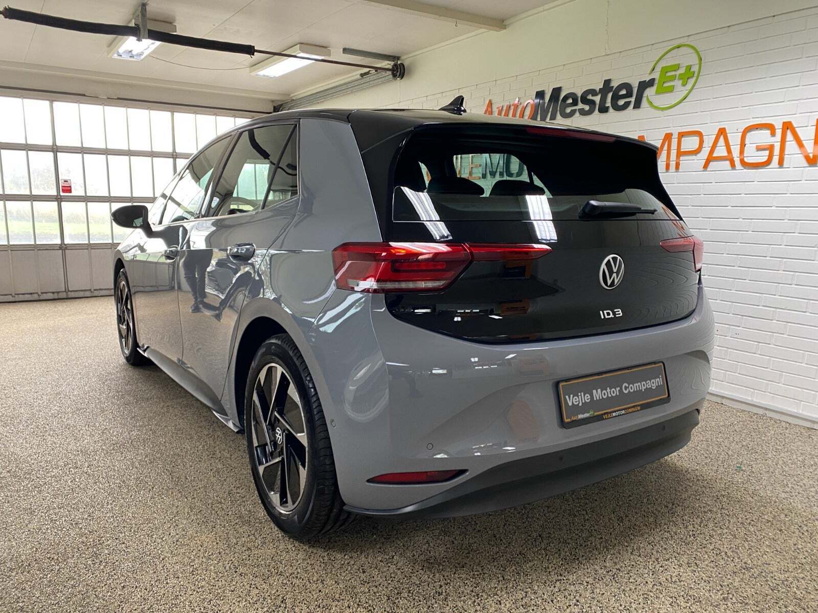 Grå VW ID.3 fra 2023