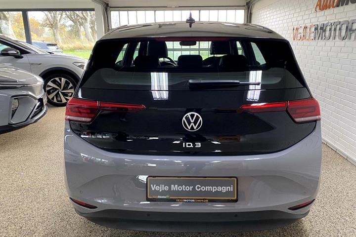 Grå VW ID.3 fra 2023