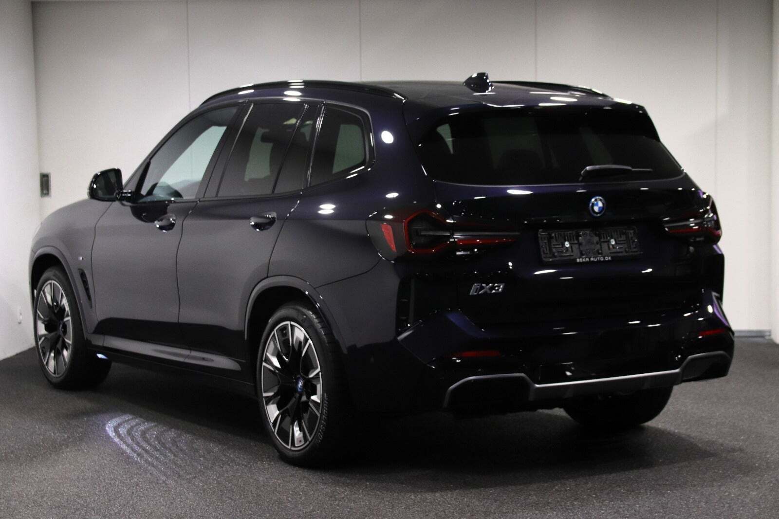 BMW iX3 Charged Plus M-Sport