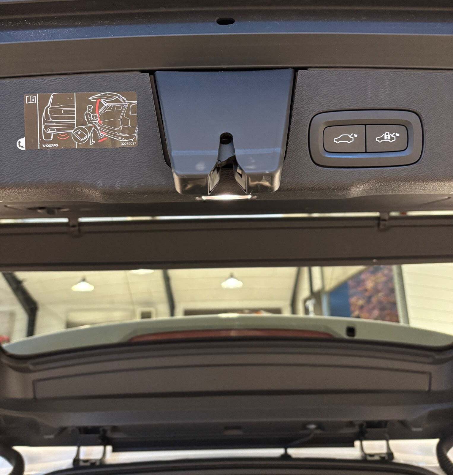 Volvo XC60 2,0 T4 190 R-Design aut.