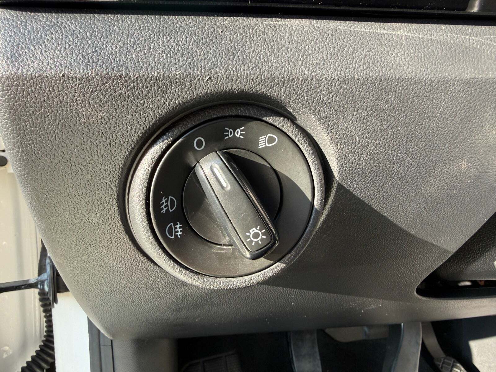 Hvid VW UP! fra 2013