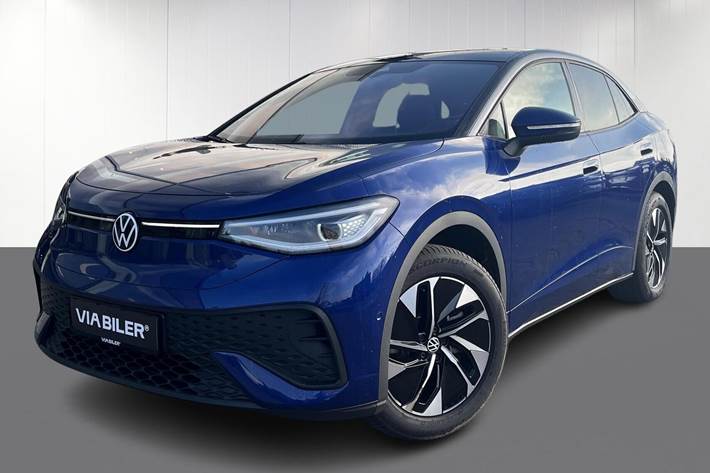 Blå VW ID.5 fra 2025 set udefra