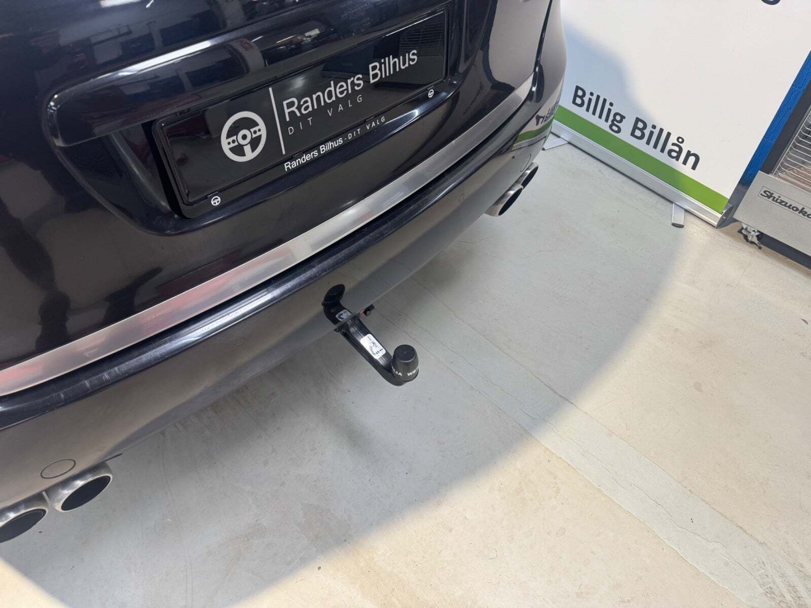 Sort Porsche Cayenne S fra 2010