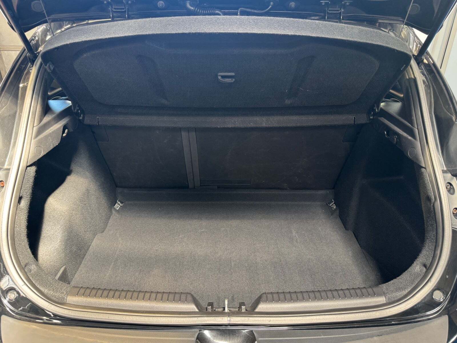 Sort Hyundai i30 fra 2012