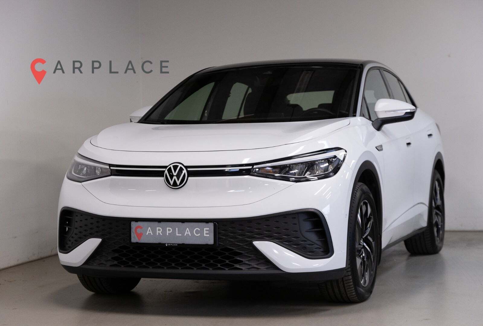 Hvid VW ID.5 fra 2023 set udefra