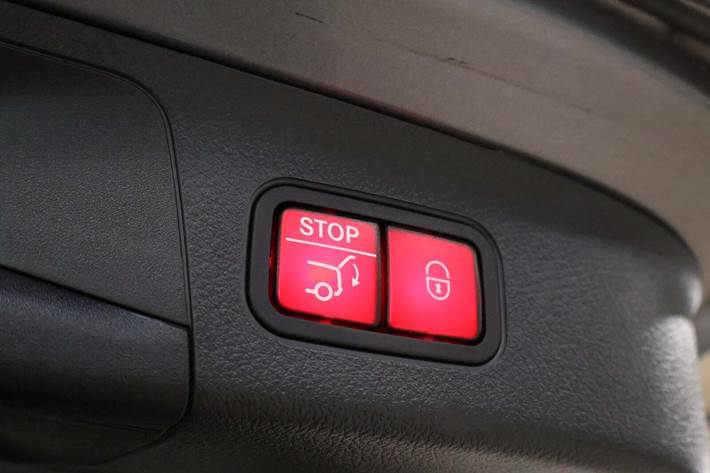 Grå Mercedes EQA250 fra 2022