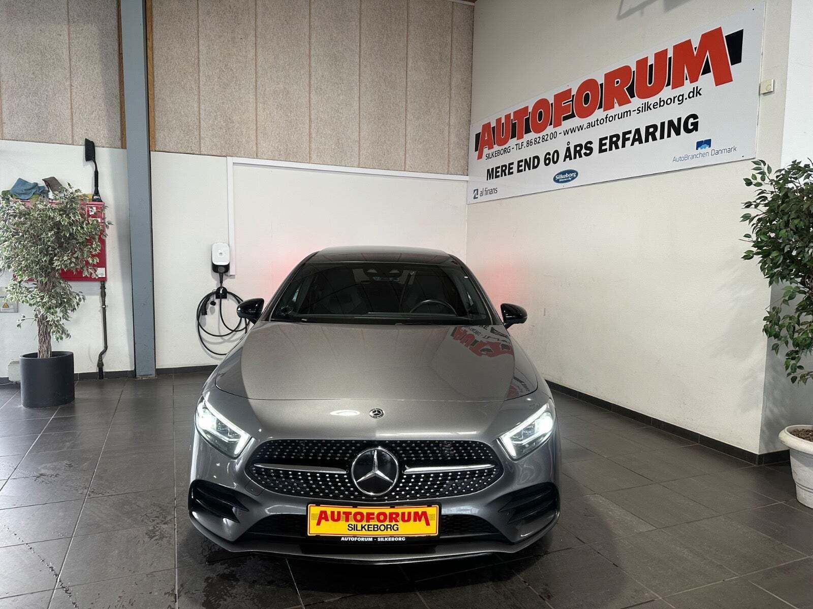 Mercedes A220 2,0 AMG Night Edition aut. 4Matic Van