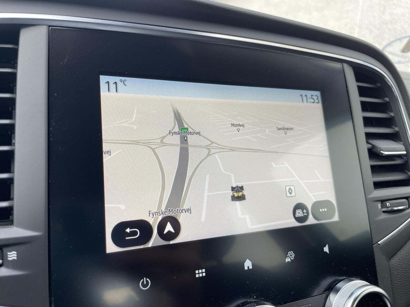 Blå Renault Megane IV fra 2021