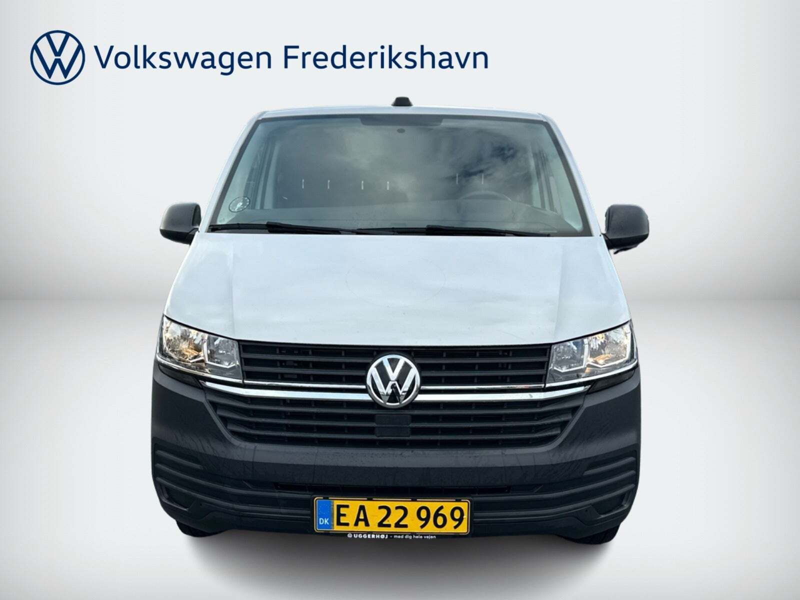 VW Transporter 2,0 TDi 204 Kassevogn DSG lang