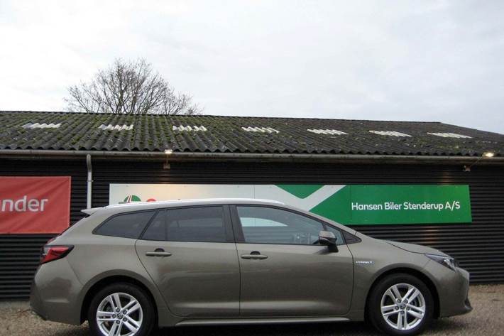 Grå Toyota Corolla fra 2019