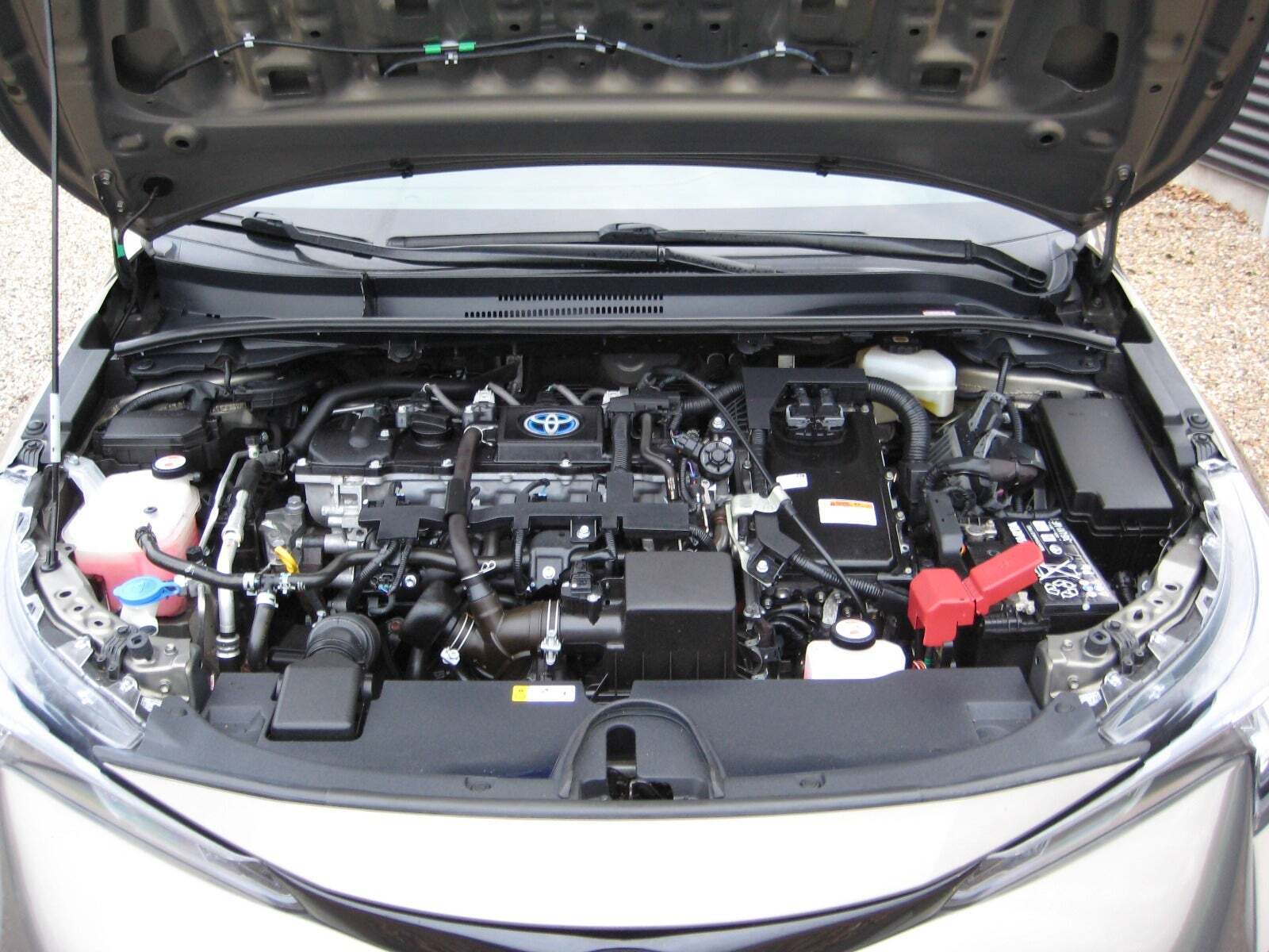 Grå Toyota Corolla fra 2019