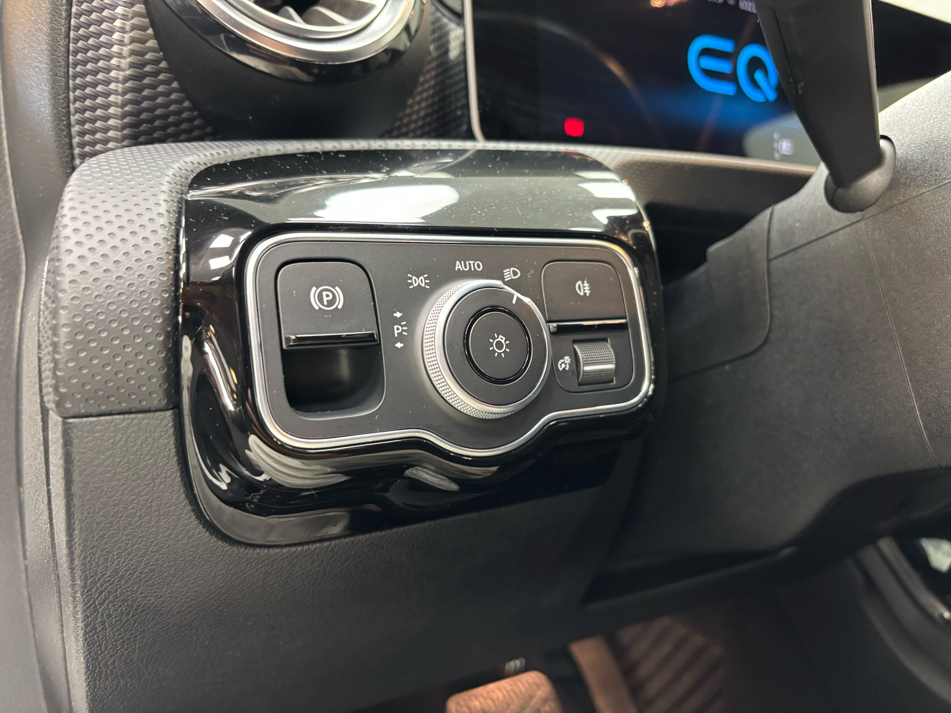 Hvid Mercedes A250 e fra 2020