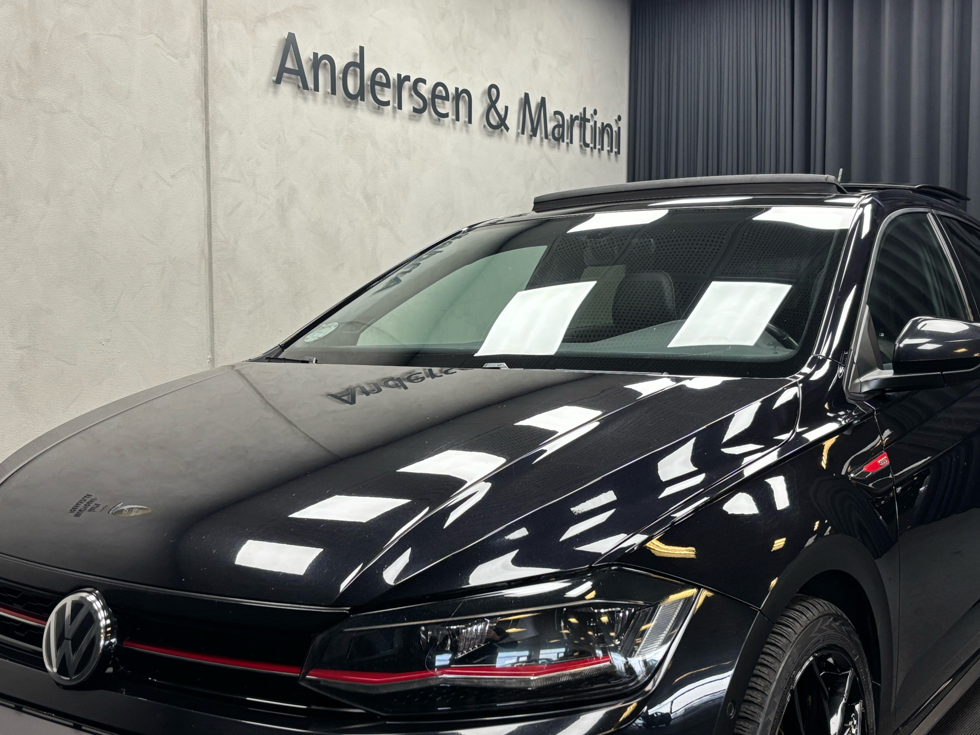 Sort VW Polo fra 2018