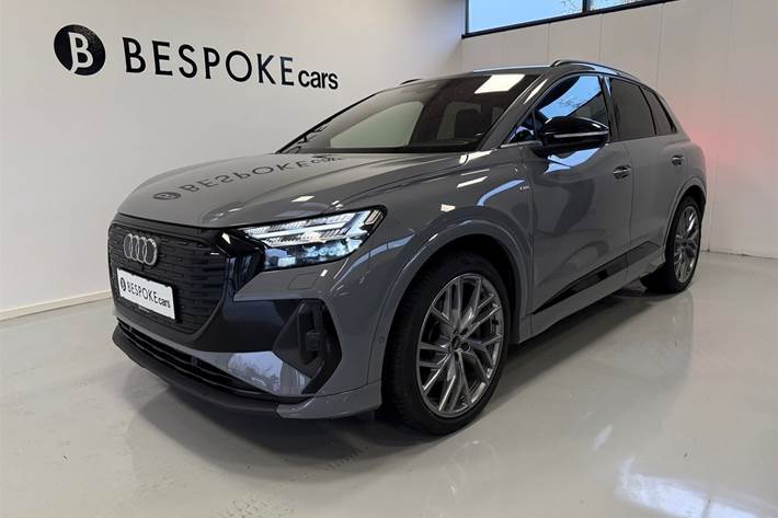 Grå Audi Q4 fra 2022 set udefra