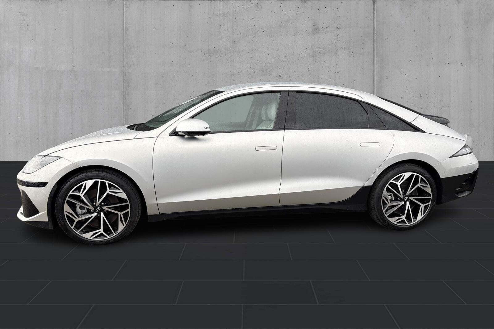 Hyundai Ioniq 6 77 Ultimate AWD