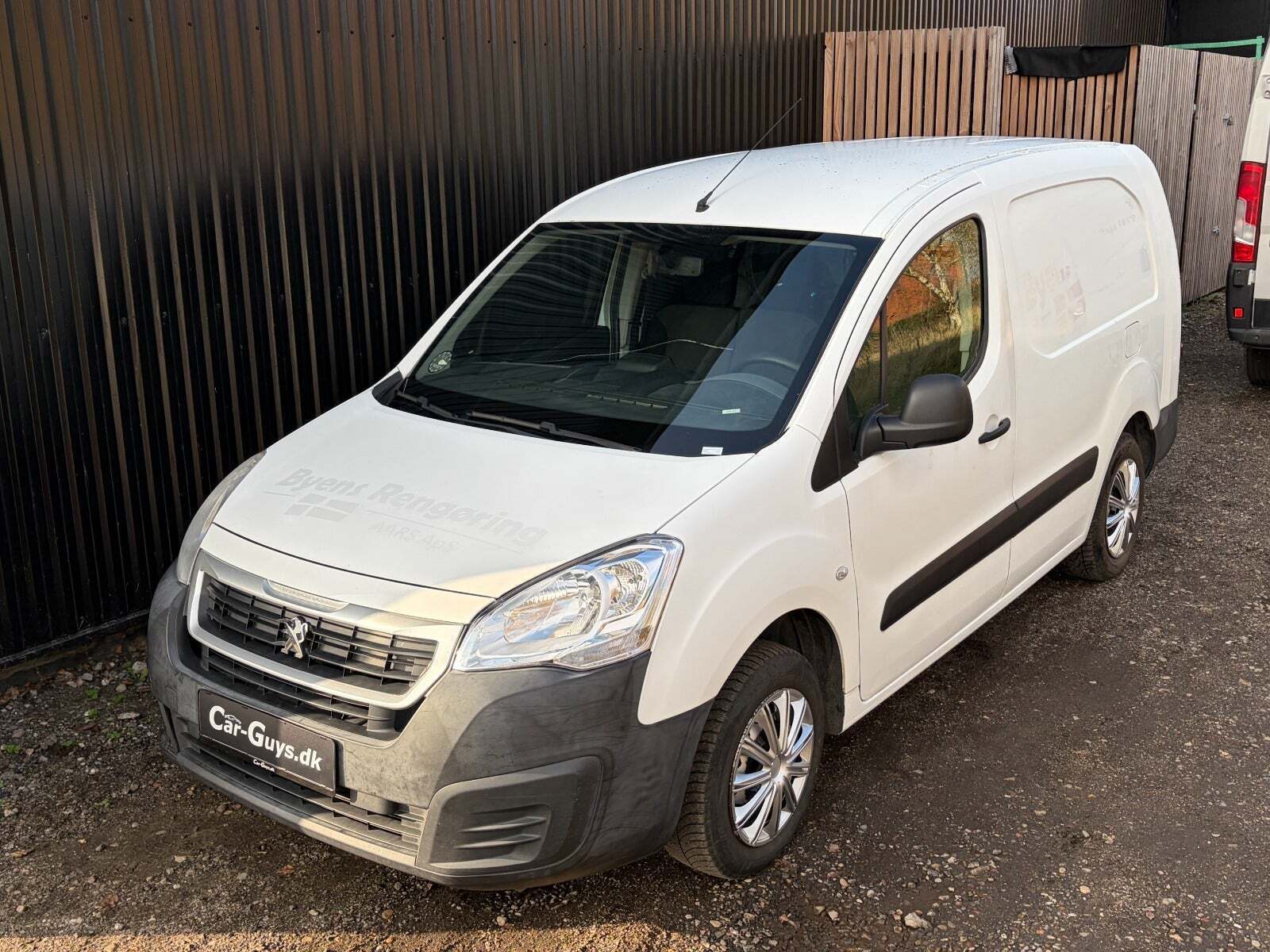 Peugeot Partner 1,6 BlueHDi 100 L2 Flex Van