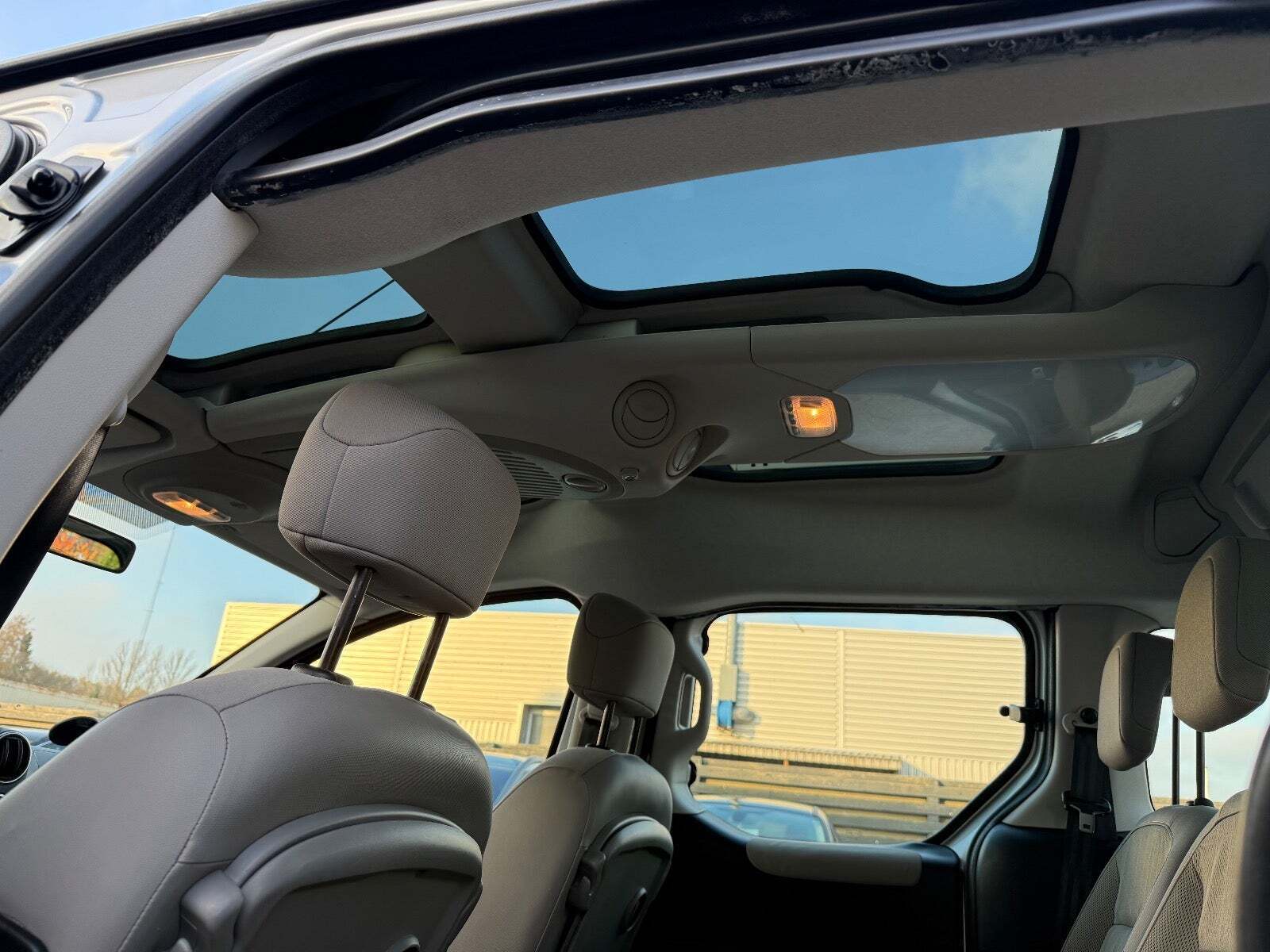 Peugeot Partner Tepee 1,6 HDi 109 Comfort Outdoor