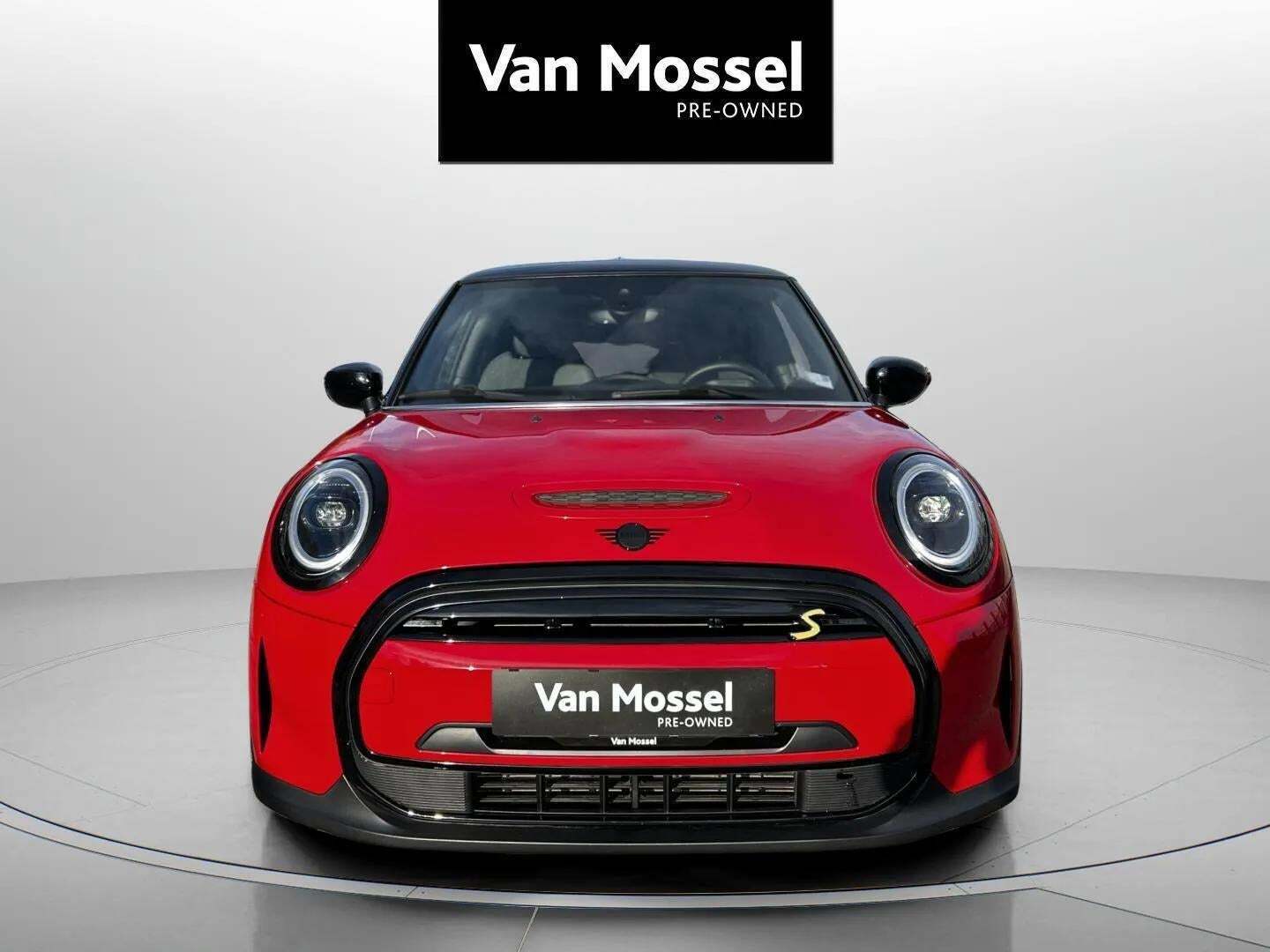 Mini Cooper SE Classic Trim