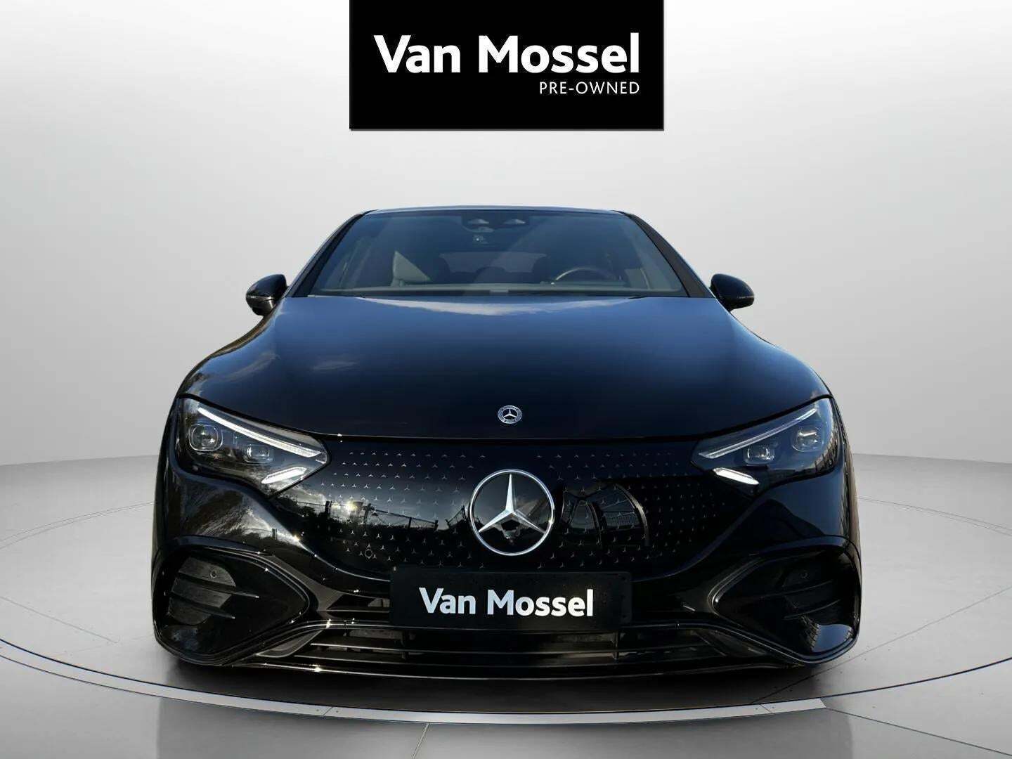 Mercedes EQE350 AMG Line