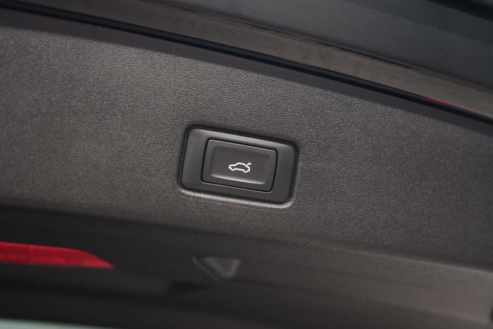 Audi Q4 e-tron 45 S-line