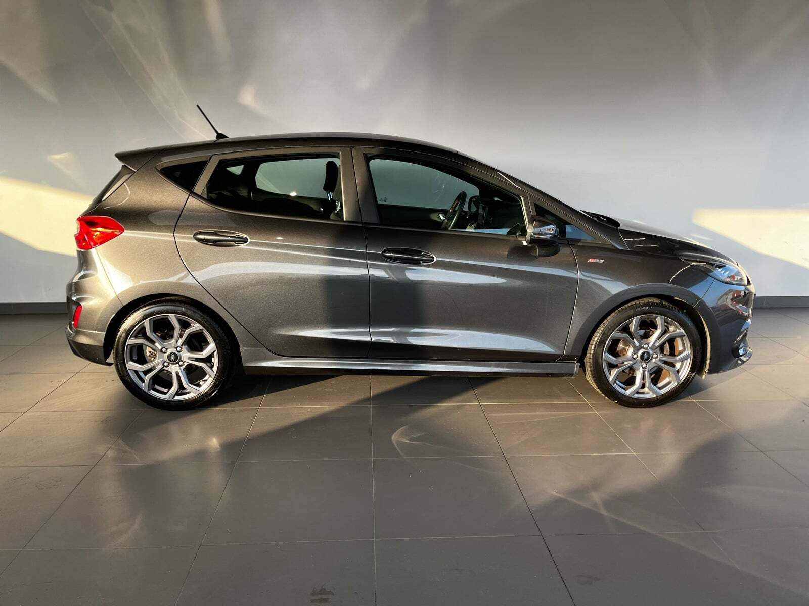 Ford Fiesta 1,0 EcoBoost mHEV ST-Line X