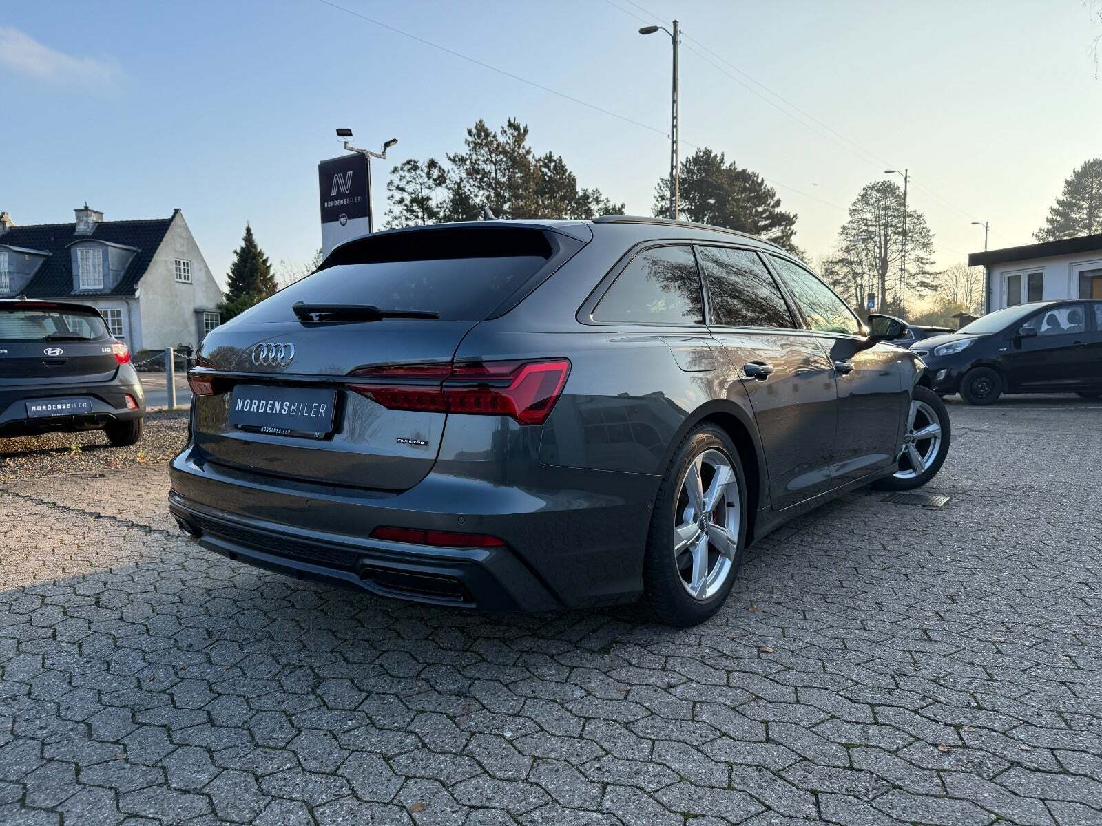 Audi A6 55 TFSi e S-line Avant quattro S-tr.