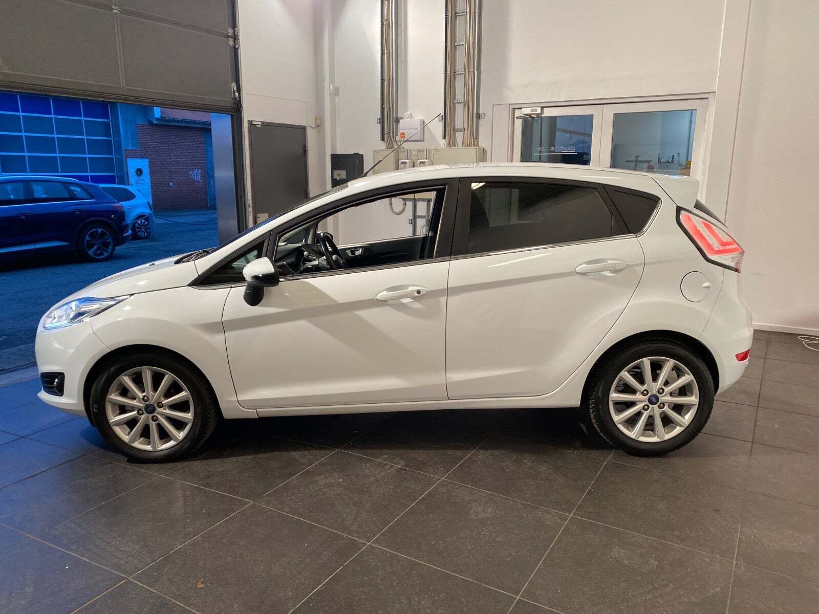 Ford Fiesta 1,0 SCTi 100 Titanium