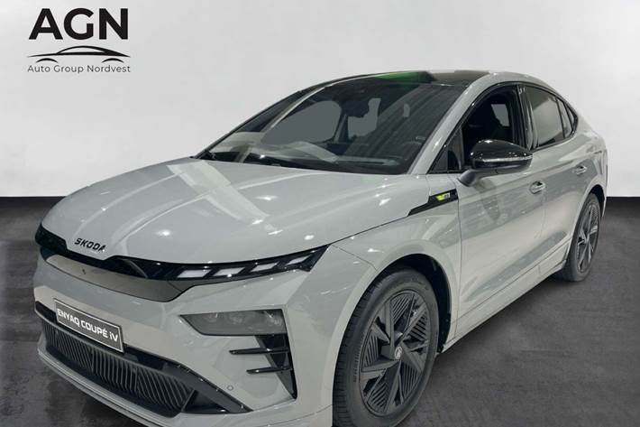 Grå Skoda Enyaq fra 2025 set udefra