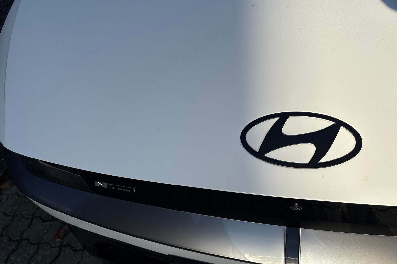 Hvid Hyundai Ioniq 5 fra 2025