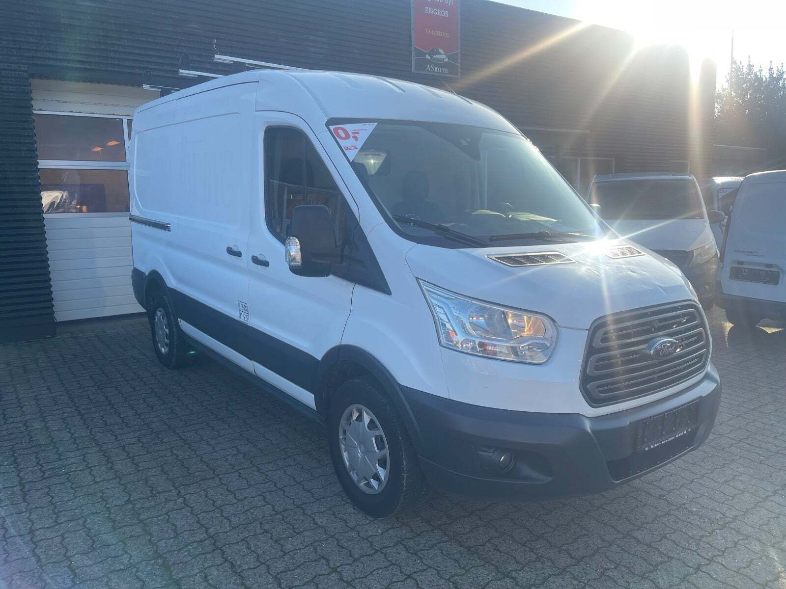 undefined Ford Transit 350 L2 Van fra 2015