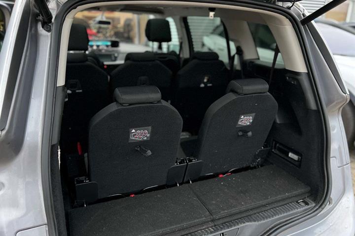 Sølv Citroën Grand C4 Picasso fra 2016